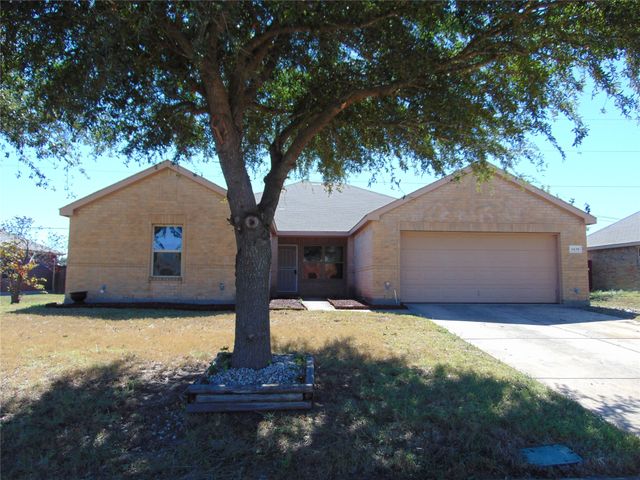 1430 Waldrop Drive, Lancaster, TX 75146
