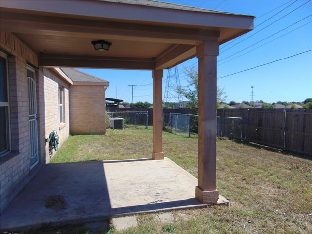 1430 Waldrop Drive, Lancaster, TX 75146