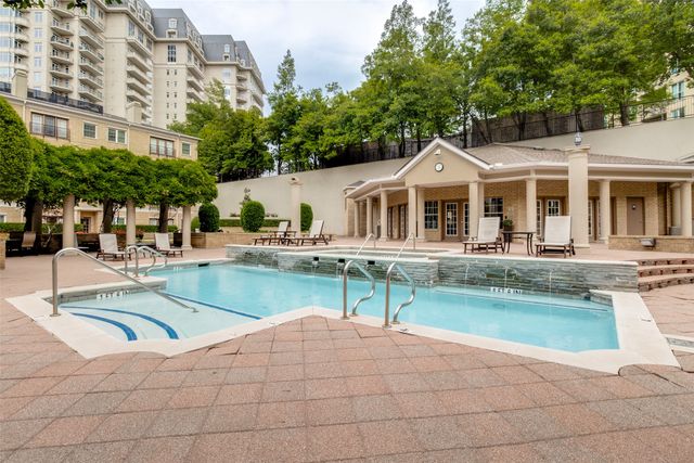 3400 Welborn Street 206, Dallas, TX 75219