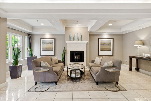 3400 Welborn Street 206, Dallas, TX 75219