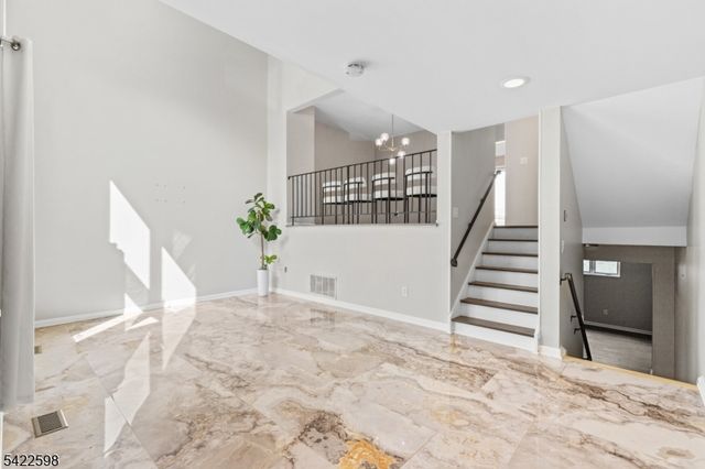 13232 Dell Pl, Stanhope Boro, NJ 07874