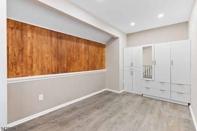 13232 Dell Pl, Stanhope Boro, NJ 07874