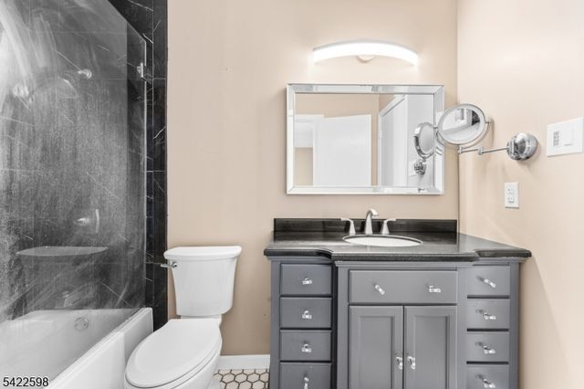 13232 Dell Pl, Stanhope Boro, NJ 07874