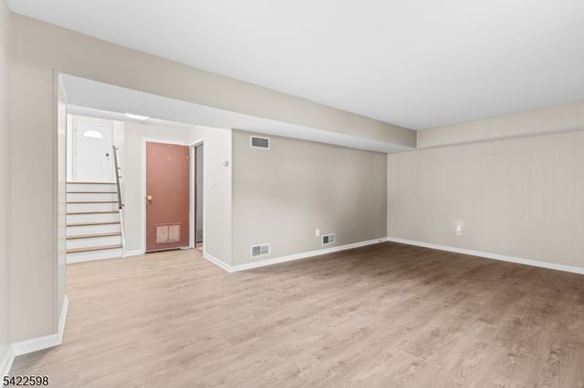 13232 Dell Pl, Stanhope Boro, NJ 07874