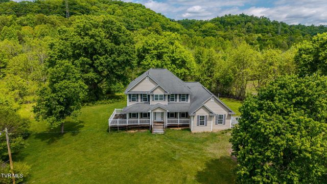 2898 Watauga Road, Johnson City, TN 37601