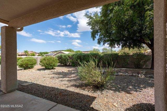 63548 E Holiday Drive, Tucson, AZ 85739