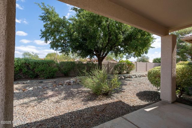 63548 E Holiday Drive, Tucson, AZ 85739