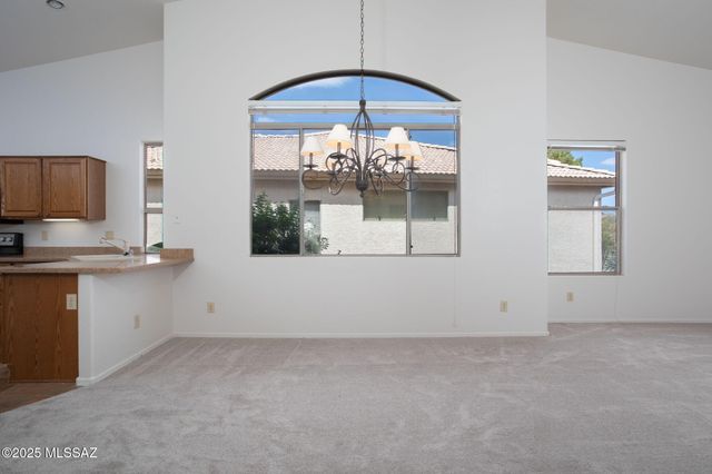63548 E Holiday Drive, Tucson, AZ 85739