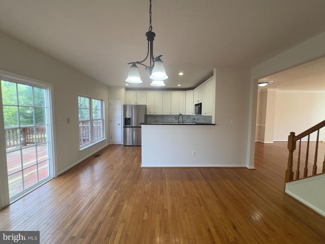 24652 KINGS CANYON SQ, Aldie, VA 20105