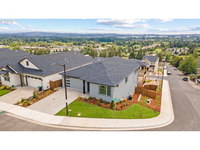 12188 Sw Autumnview St, Tigard, OR 97224