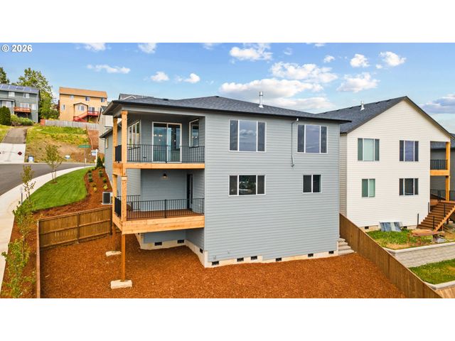 12188 Sw Autumnview St, Tigard, OR 97224