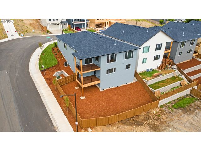 12188 Sw Autumnview St, Tigard, OR 97224