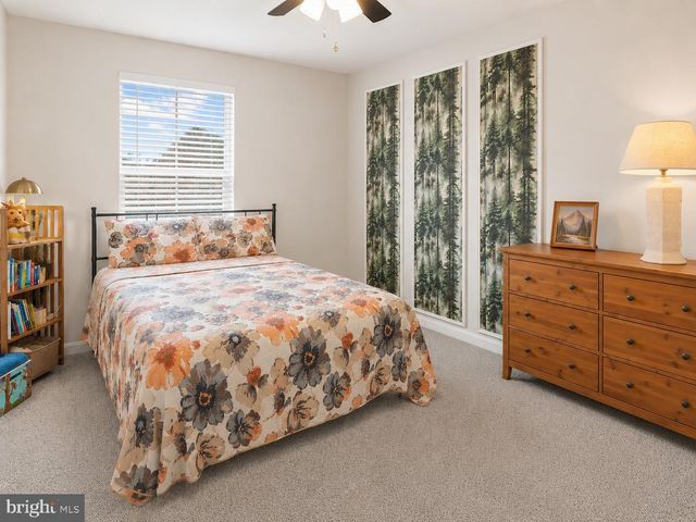 30 ARENAS CT, Capitol Heights, MD 20743