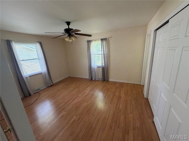 10044 Grosvenor Drive, Riverview, MO 63137