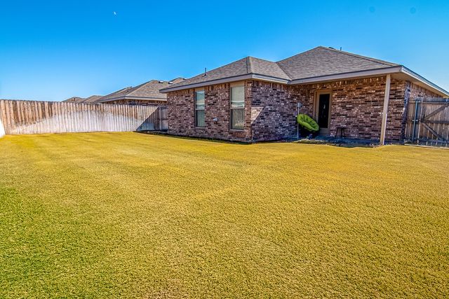 1327 Masquerade Blvd, Odessa, TX 79765