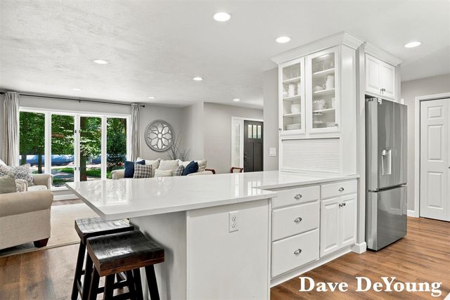 5525 164th Avenue, West Olive, MI 49460
