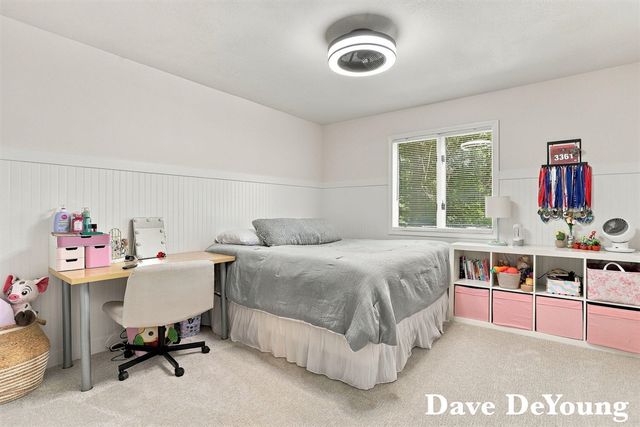 5525 164th Avenue, West Olive, MI 49460