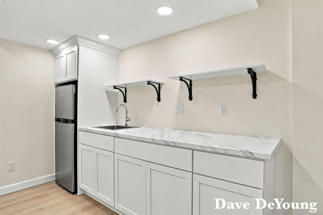 5525 164th Avenue, West Olive, MI 49460