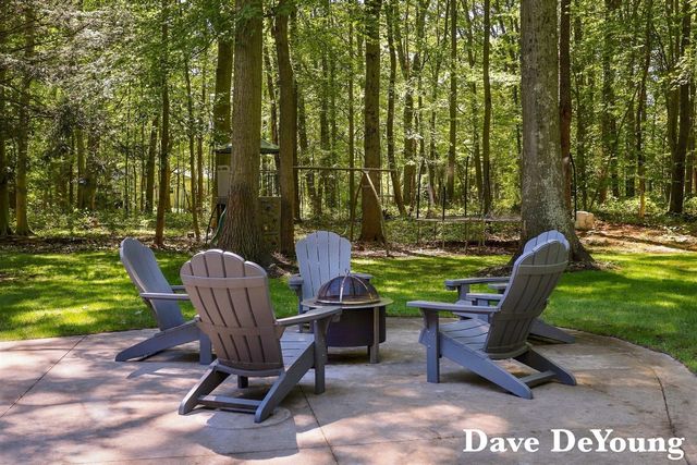 5525 164th Avenue, West Olive, MI 49460