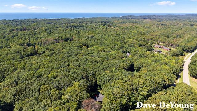 5525 164th Avenue, West Olive, MI 49460