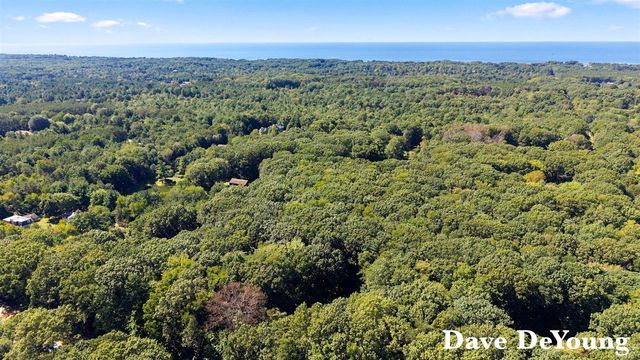5525 164th Avenue, West Olive, MI 49460