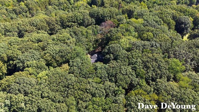 5525 164th Avenue, West Olive, MI 49460