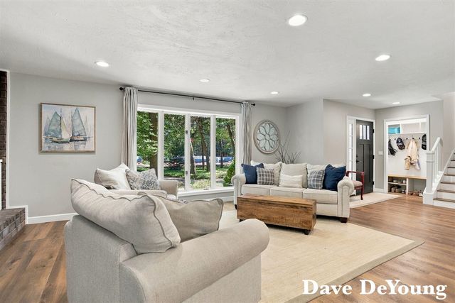 5525 164th Avenue, West Olive, MI 49460