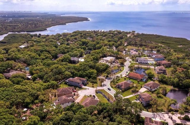 7849 MARSH POINTE DRIVE, Tampa, FL 33635