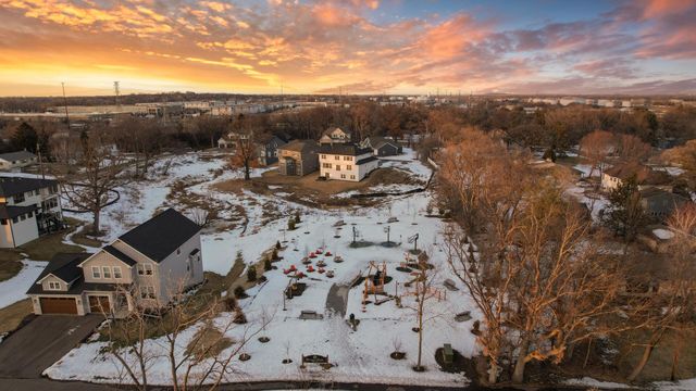 2388 Laurie Court, Roseville, MN 55113