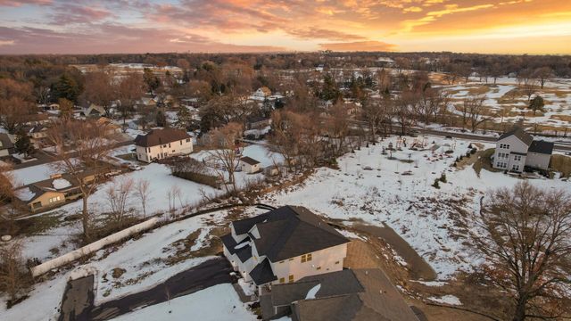 2388 Laurie Court, Roseville, MN 55113