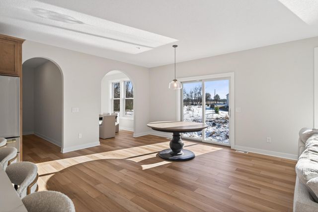 2388 Laurie Court, Roseville, MN 55113