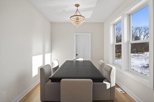 2388 Laurie Court, Roseville, MN 55113