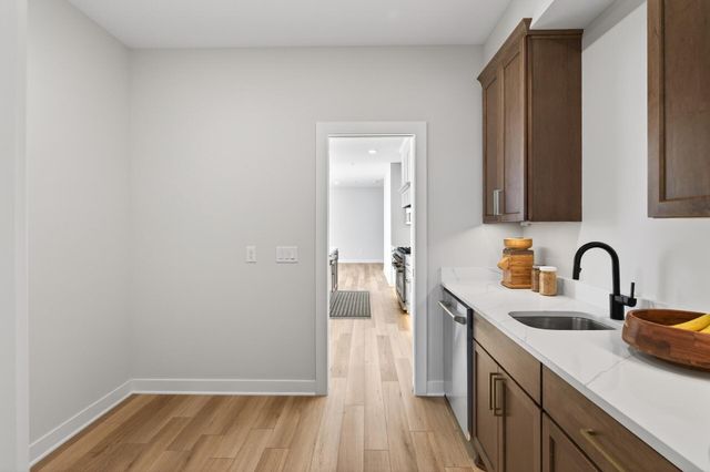 2388 Laurie Court, Roseville, MN 55113