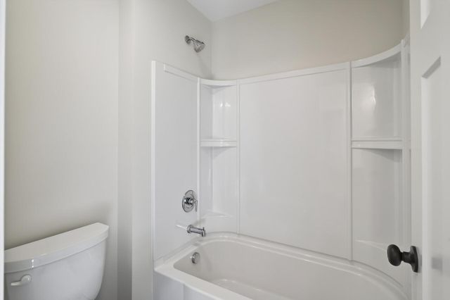 2388 Laurie Court, Roseville, MN 55113