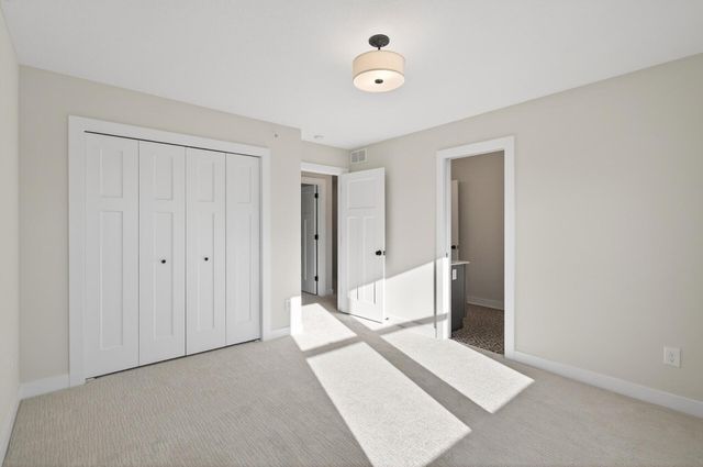 2388 Laurie Court, Roseville, MN 55113