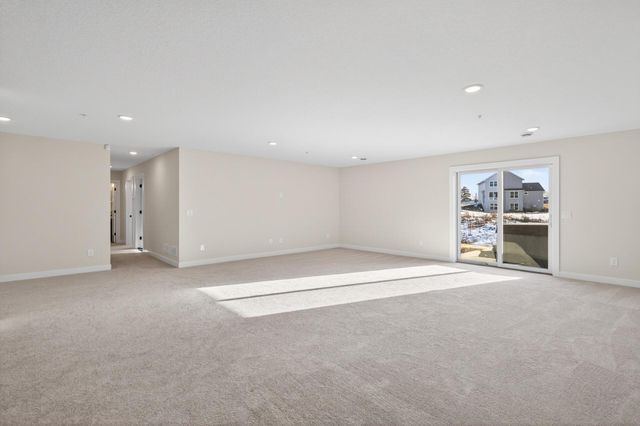 2388 Laurie Court, Roseville, MN 55113