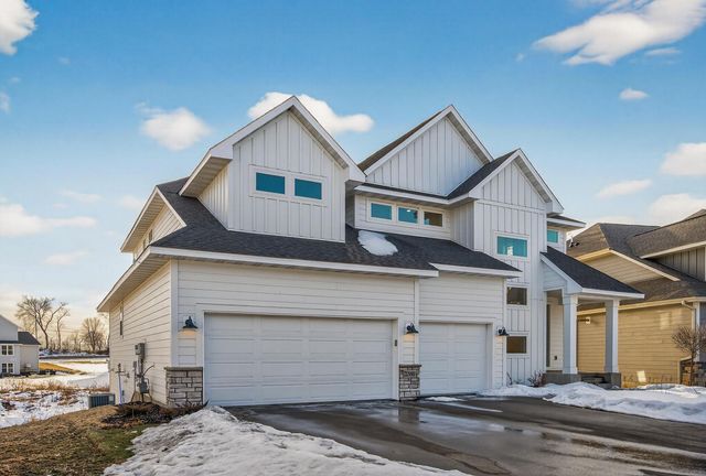 2388 Laurie Court, Roseville, MN 55113