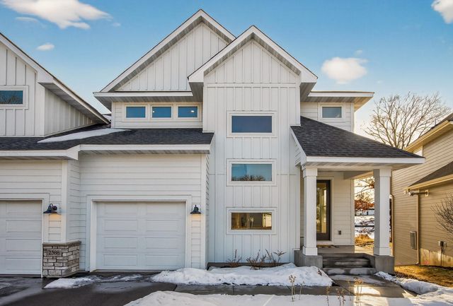 2388 Laurie Court, Roseville, MN 55113