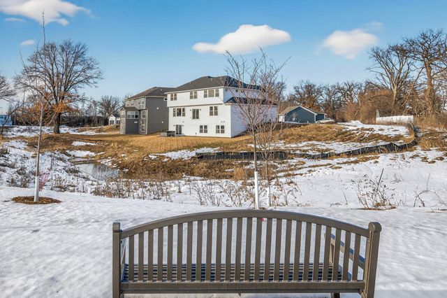 2388 Laurie Court, Roseville, MN 55113