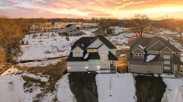 2388 Laurie Court, Roseville, MN 55113