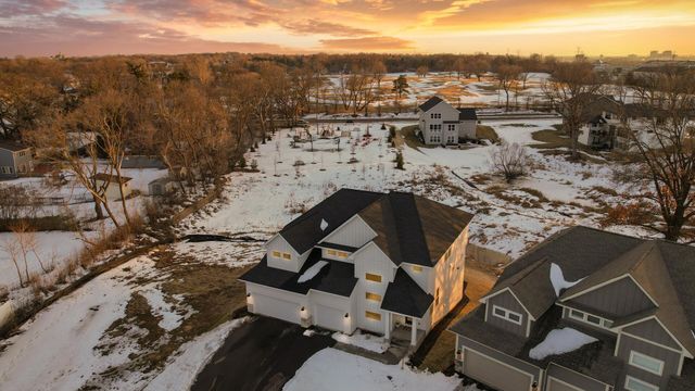 2388 Laurie Court, Roseville, MN 55113