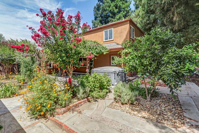 1680 8th Ave, Sacramento, CA 95818