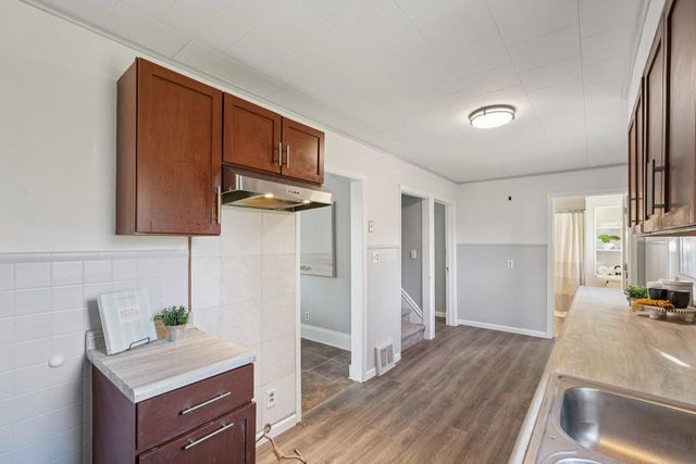 1116 Nebraska STREET, Oshkosh, WI 54902