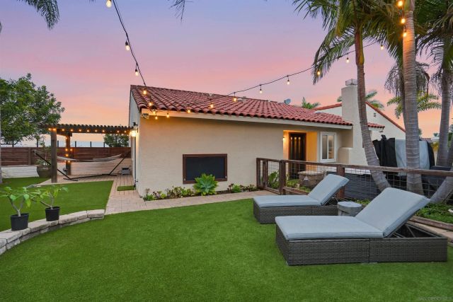 811 Caminito Del Sol, Carlsbad, CA 92011