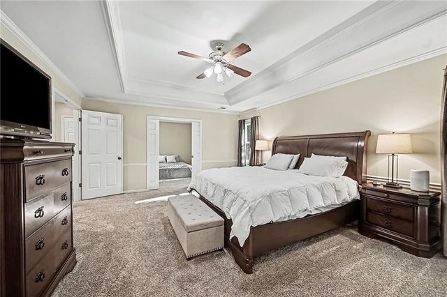7645 N Lucerne Court, Kansas City, MO 64151