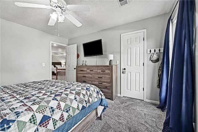 7645 N Lucerne Court, Kansas City, MO 64151