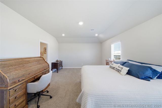 15385 S 37th Court S, Bixby, OK 74008