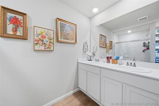 15385 S 37th Court S, Bixby, OK 74008