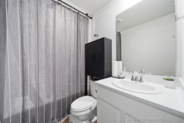 15385 S 37th Court S, Bixby, OK 74008