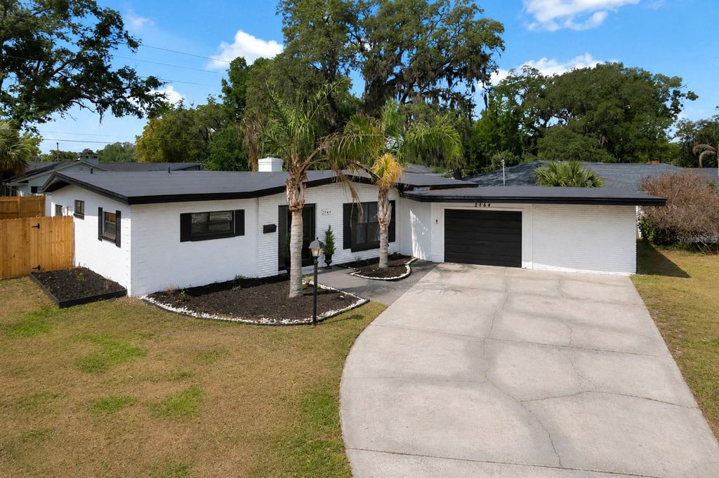 2464 DERBYSHIRE ROAD, Maitland, FL 32751